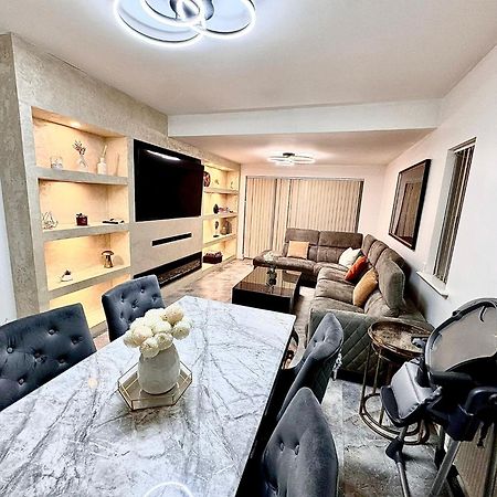 Deluxe Spacious King Size Room Hornchurch Exteriér fotografie