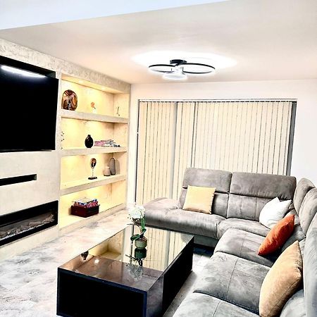 Deluxe Spacious King Size Room Hornchurch Exteriér fotografie