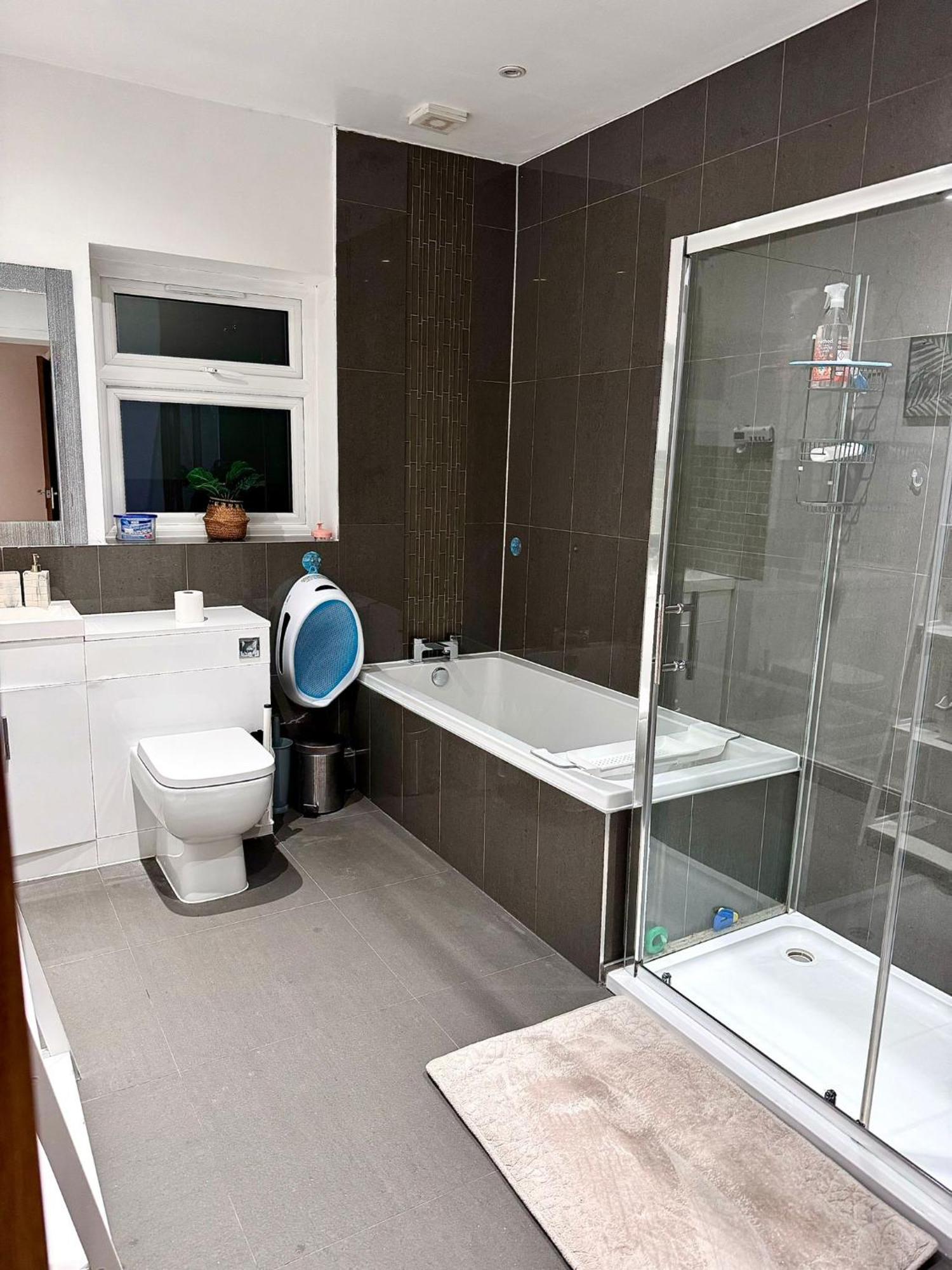 Deluxe Spacious King Size Room Hornchurch Exteriér fotografie